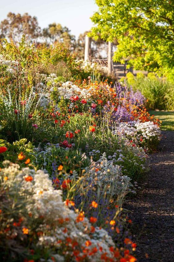 25 Inspiring Flower Garden Pictures - 157