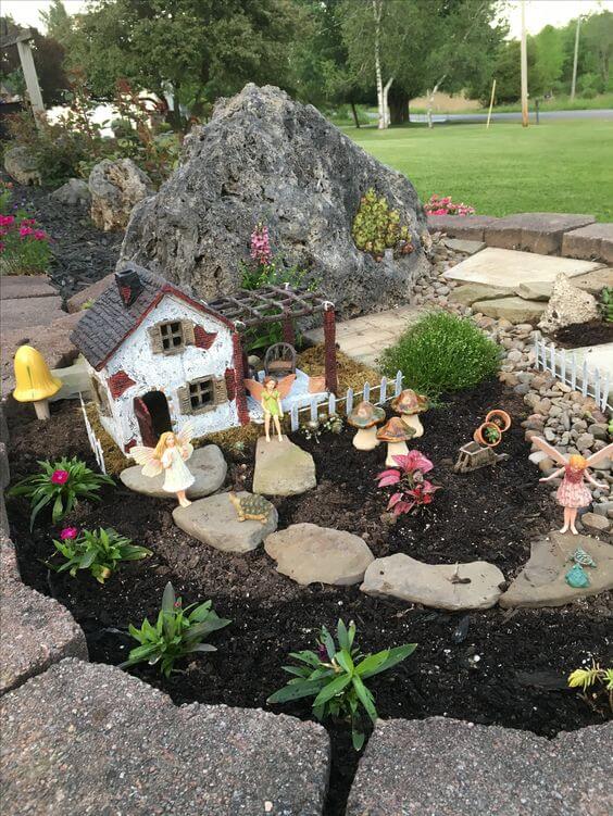 52 Awesome Backyard Ideas Inspired Gnome Garden Ideas - 367