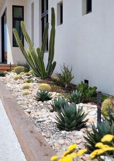 21 Perfect Landscaping Ideas For Your Side Yard - 147
